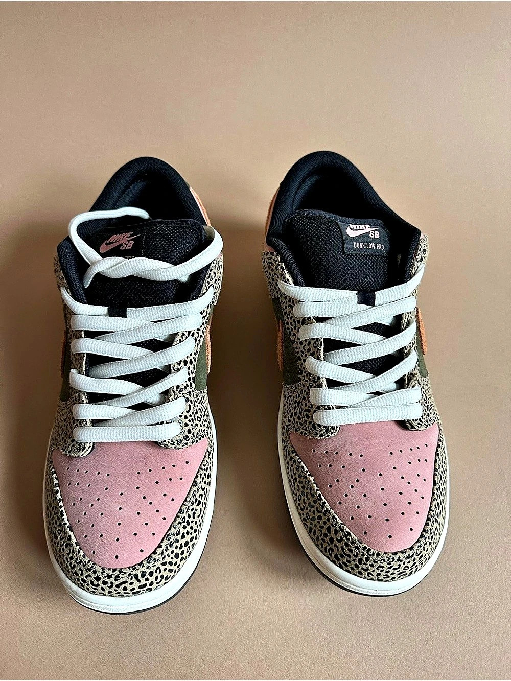 Arts-Rec x Nike SB Dunk Low Pro Safari Pink | Men’s 10.5 Like New OG Box EUC - Picture 3 of 16